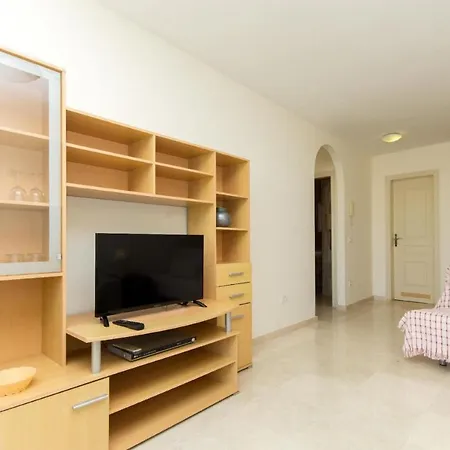 Apartment Fewo Fur 5 Personen In Einer Anlage Im Suden Von Teneriffa Palm-mar
