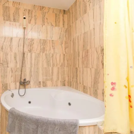 Fewo Fur 5 Personen In Einer Anlage Im Suden Von Teneriffa Palm-mar