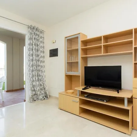 Lejlighed Fewo Fur 5 Personen In Einer Anlage Im Suden Von Teneriffa *